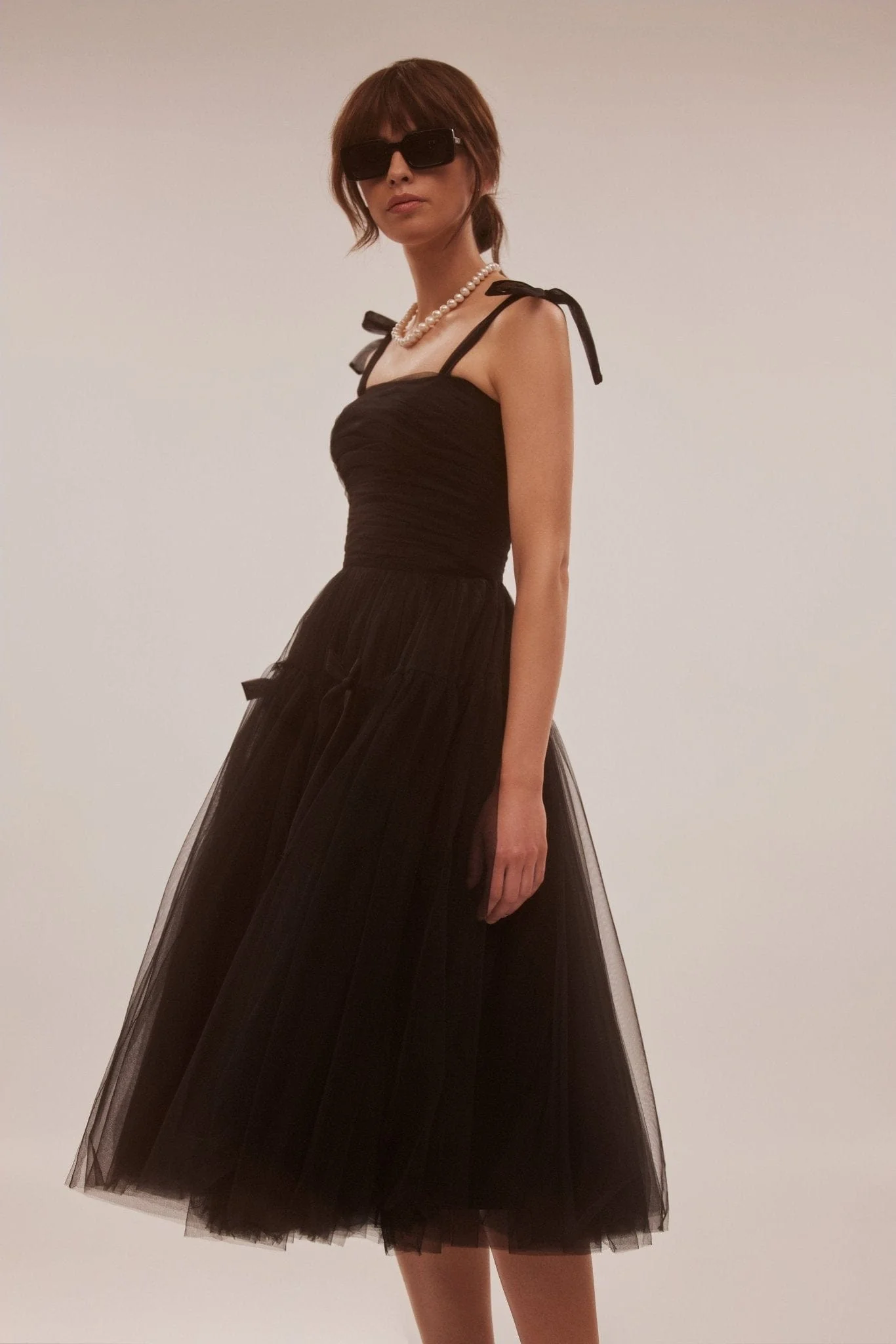 Adorable midi tie-strap black tulle dress - Image 7