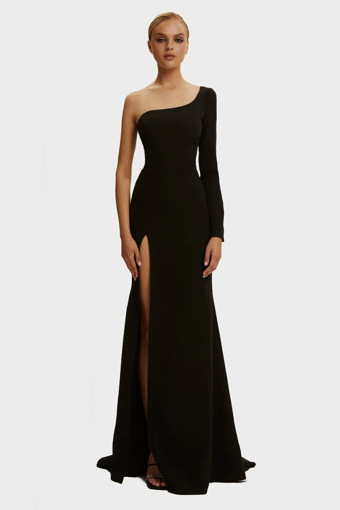 Trumpet gown with detachable sleeve - Image 11