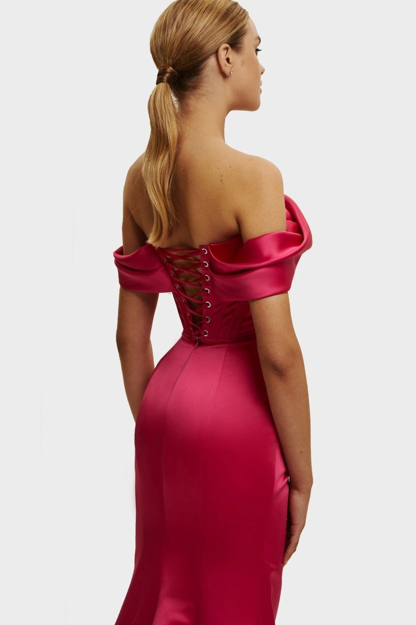 Fuchsia Princess strapless gown with thigh slit - Image 5